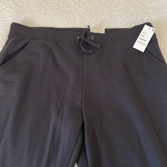 st Johns Bay Pants - NWT St John’s Bay Straight fleece lined black pant in size XXL